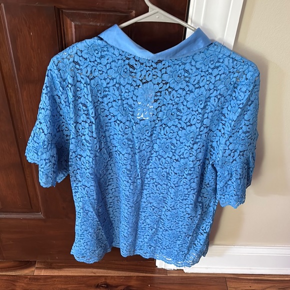 Banana Republic Blue Ruffled Buttoned Polo Blouse (New With Tags) - Picture 3 of 4